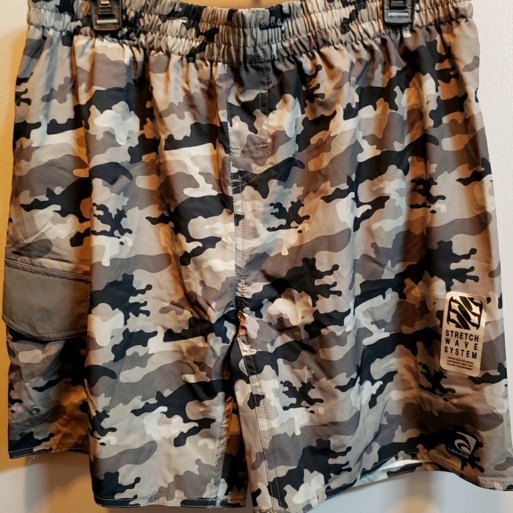 Laguna NWT Coastal Fit, Above the Knee Camo Swim Trunks